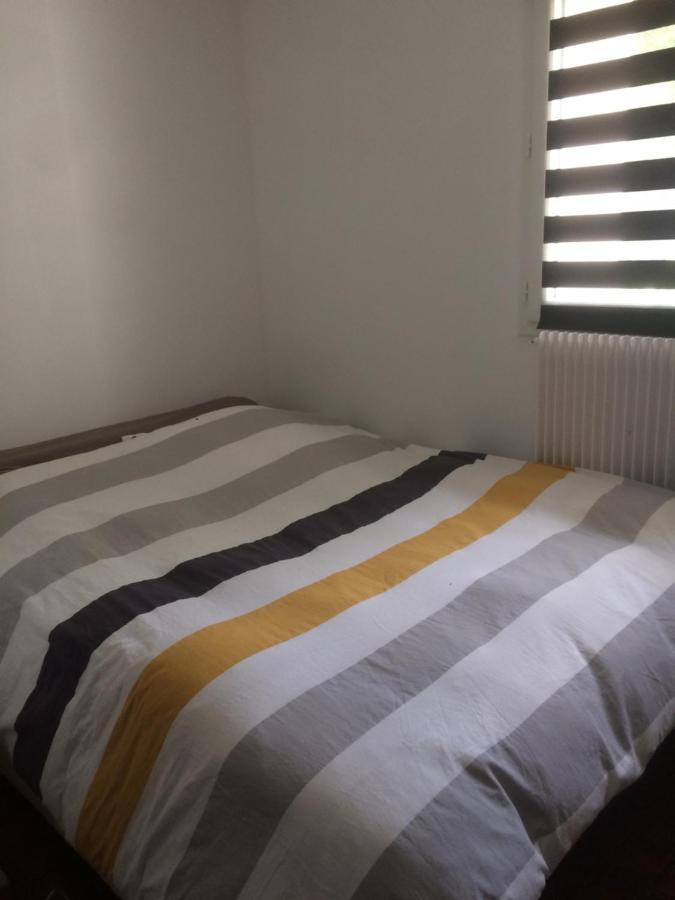 Maison Marylene Possibilite De Louer 2 Chambres Et Un Lit 1Place Supplement Du Reglement De La Location En A Regler Sur Place ,Petit Dejeuner Egalement Vous Gagnez 16 Pour-Cent Givry (Saone-et-Loire) ภายนอก รูปภาพ