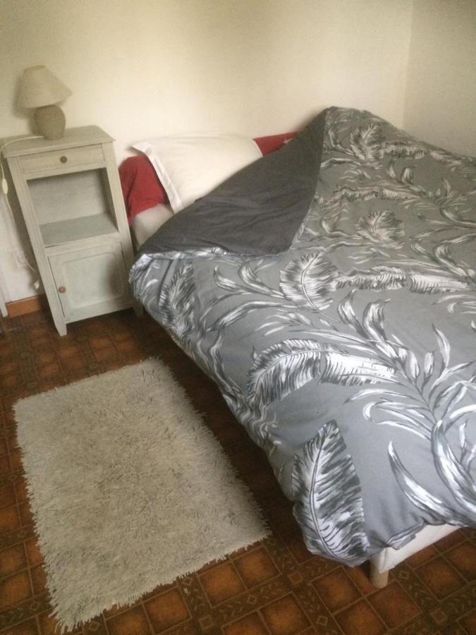 Maison Marylene Possibilite De Louer 2 Chambres Et Un Lit 1Place Supplement Du Reglement De La Location En A Regler Sur Place ,Petit Dejeuner Egalement Vous Gagnez 16 Pour-Cent Givry (Saone-et-Loire) ภายนอก รูปภาพ