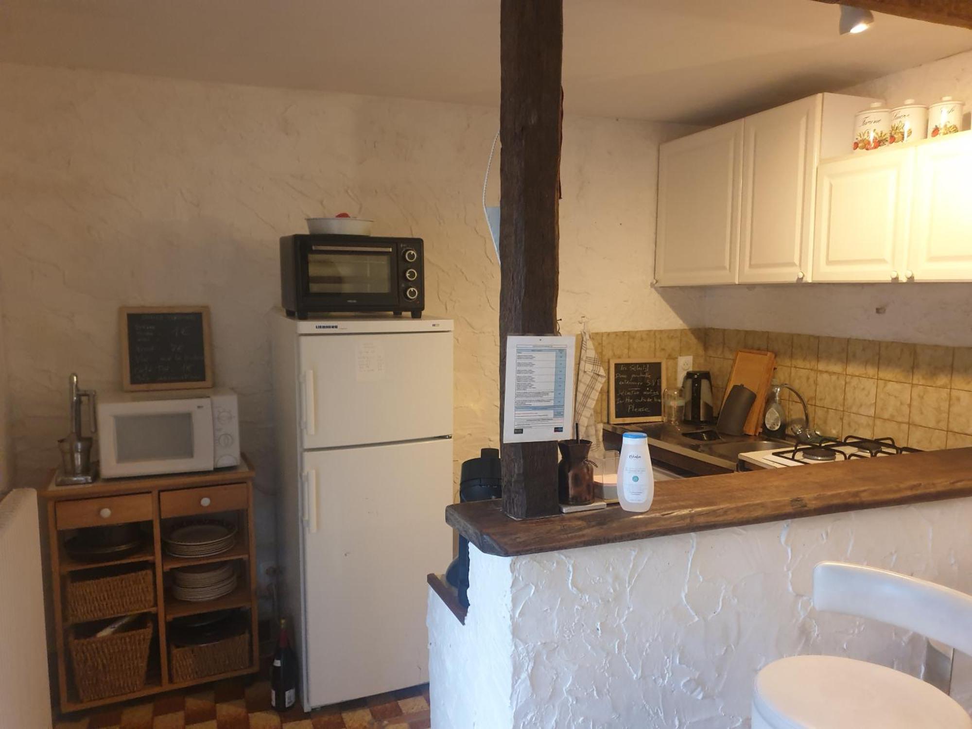 Maison Marylene Possibilite De Louer 2 Chambres Et Un Lit 1Place Supplement Du Reglement De La Location En A Regler Sur Place ,Petit Dejeuner Egalement Vous Gagnez 16 Pour-Cent Givry (Saone-et-Loire) ห้อง รูปภาพ